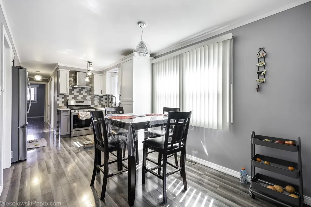 3237 West 38th Place Chicago IL 60632