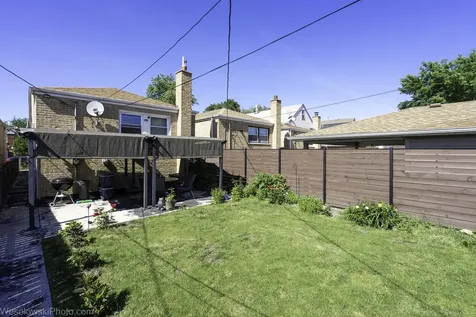 3237 West 38th Place Chicago IL 60632