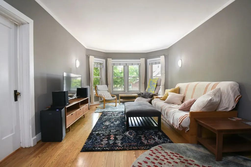 1730 West Foster Avenue Chicago IL 60640