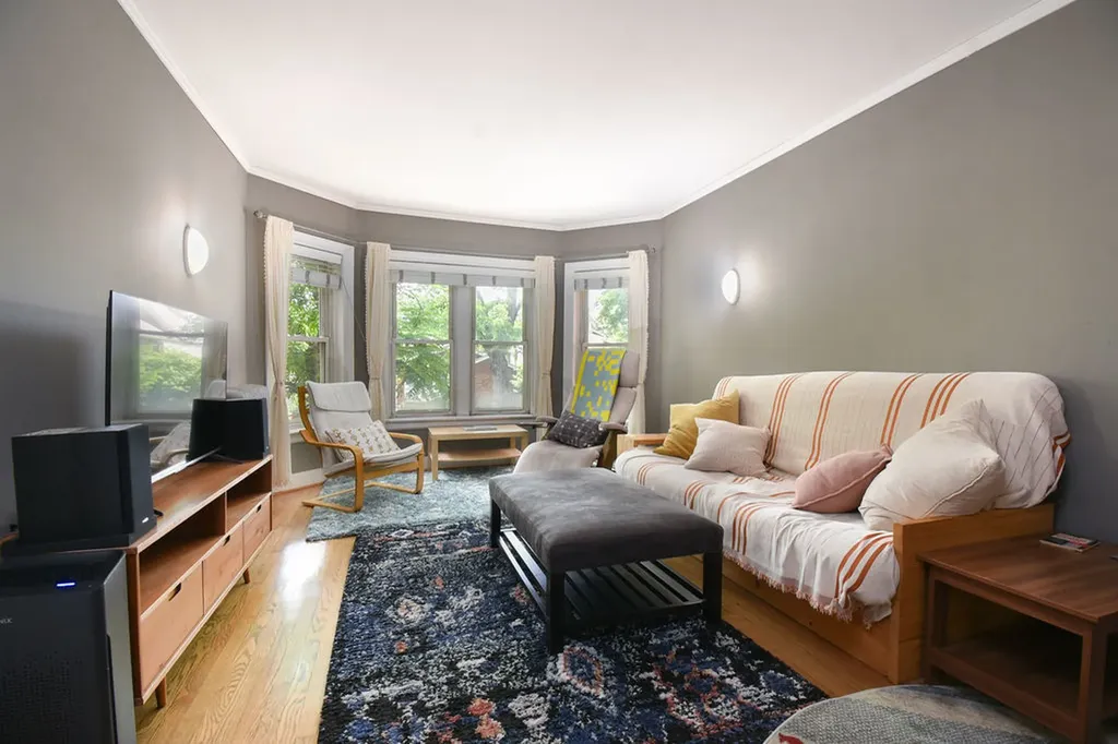 1730 West Foster Avenue Chicago IL 60640