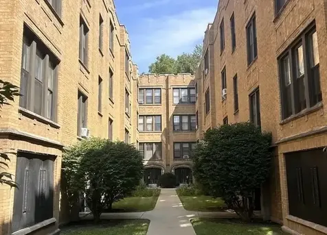 1024 East Hyde Park Boulevard Chicago IL 60615