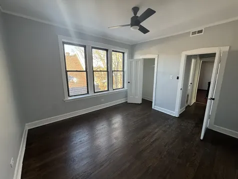 1024 East Hyde Park Boulevard Chicago IL 60615