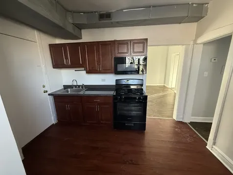 1024 East Hyde Park Boulevard Chicago IL 60615