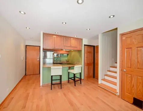 2660 North Halsted Street N Chicago IL 60614