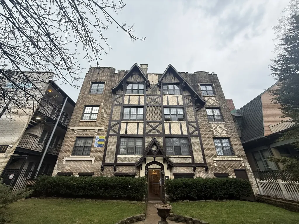 1135 West Lunt Avenue Chicago IL 60626
