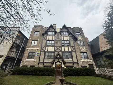 1135 West Lunt Avenue Chicago IL 60626