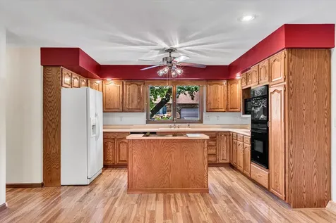3300 35TH Avenue Moline IL 61265