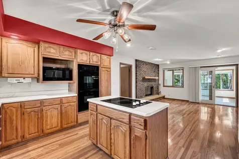 3300 35TH Avenue Moline IL 61265