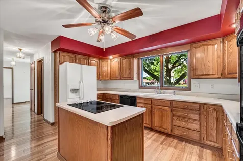 3300 35TH Avenue Moline IL 61265