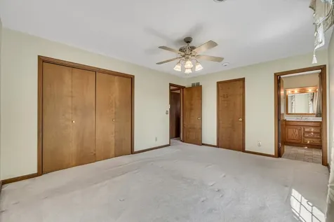 3300 35TH Avenue Moline IL 61265