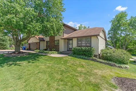 3300 35TH Avenue Moline IL 61265