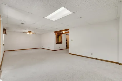 3300 35TH Avenue Moline IL 61265