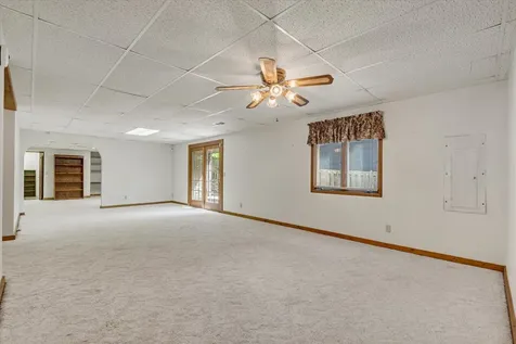 3300 35TH Avenue Moline IL 61265