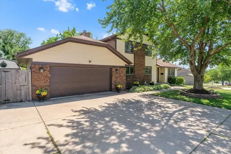3300 35TH Avenue Moline IL 61265