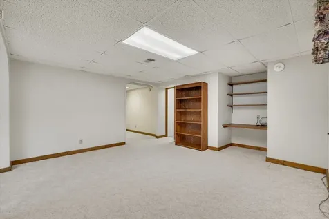 3300 35TH Avenue Moline IL 61265