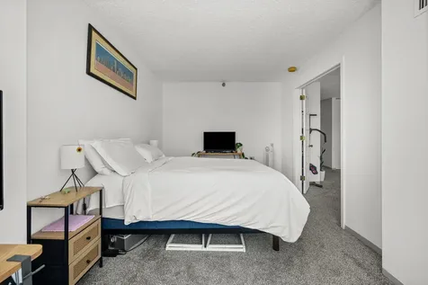 1122 North Clark Street Chicago IL 60610
