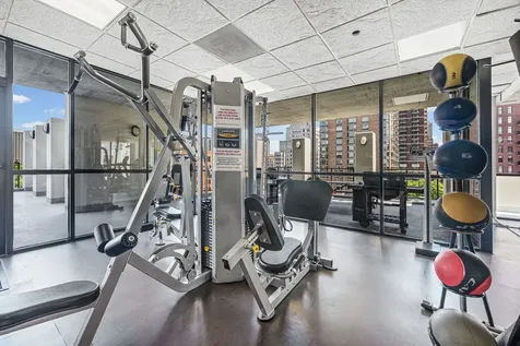 1122 North Clark Street Chicago IL 60610
