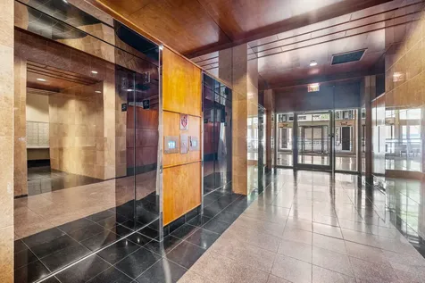1122 North Clark Street Chicago IL 60610