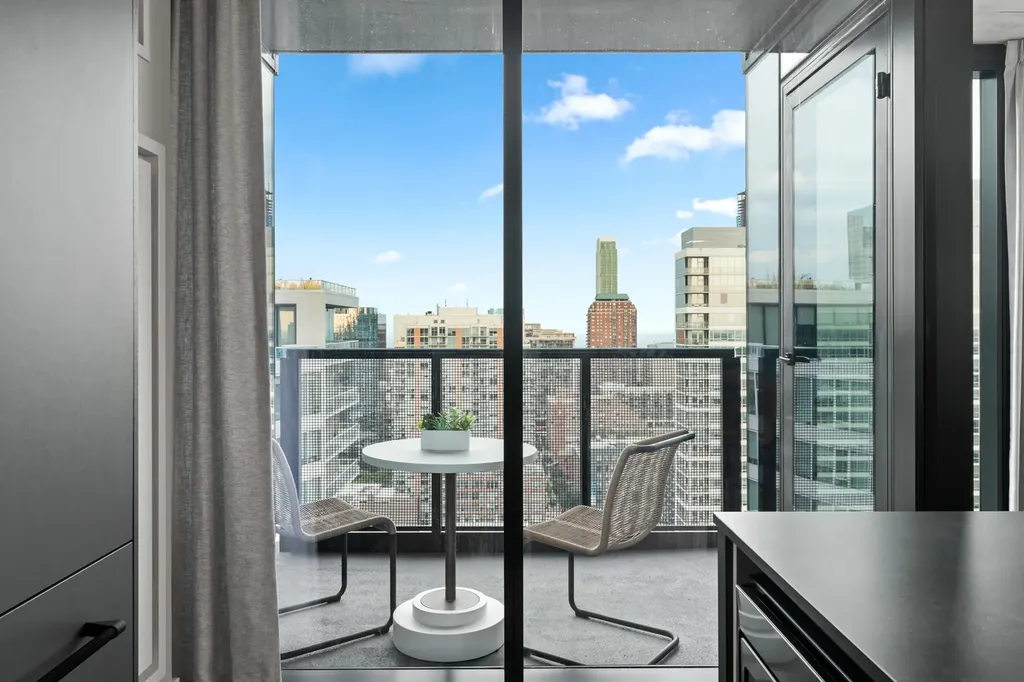 234 West Polk Street Chicago IL 60607