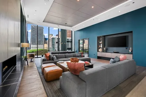 234 West Polk Street Chicago IL 60607