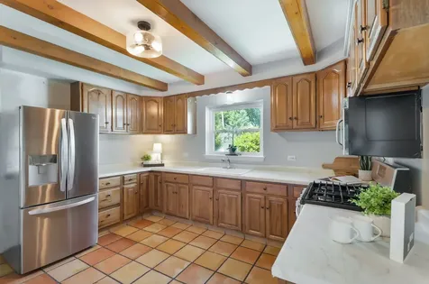4 West Monroe Street Villa Park IL 60181