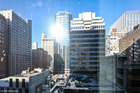 211 East Ohio Street Chicago IL 60611