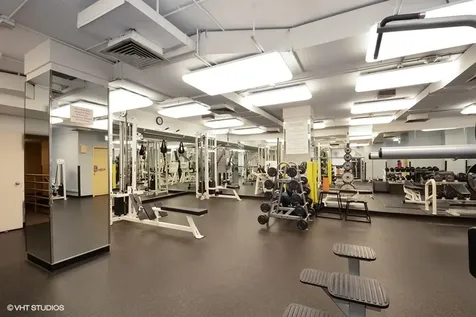 211 East Ohio Street Chicago IL 60611