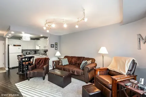 211 East Ohio Street Chicago IL 60611