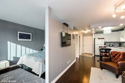 211 East Ohio Street Chicago IL 60611