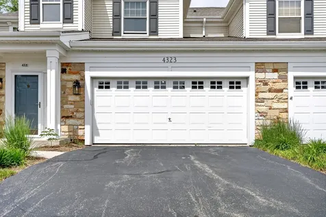 4323 Blue Iris Court Island Lake IL 60042