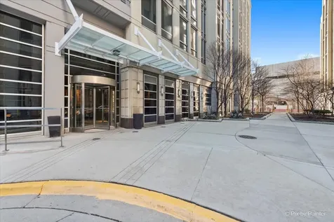 700 North Larrabee Street Chicago IL 60654