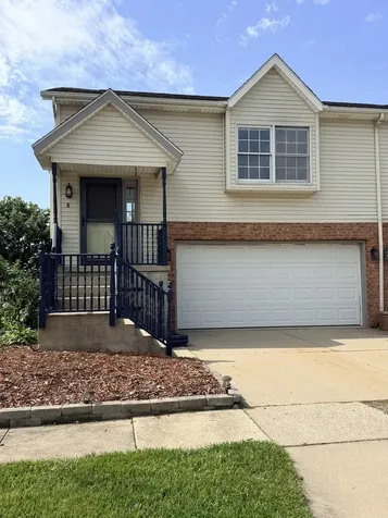 6 Parkshores Drive Bloomington IL 61701