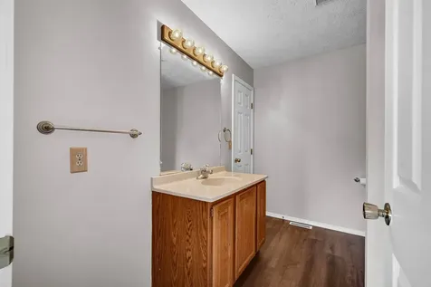 6 Parkshores Drive Bloomington IL 61701