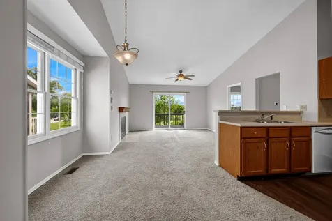 6 Parkshores Drive Bloomington IL 61701