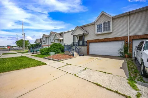 6 Parkshores Drive Bloomington IL 61701