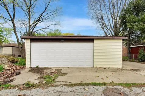 14315 South Wabash Avenue Riverdale IL 60827