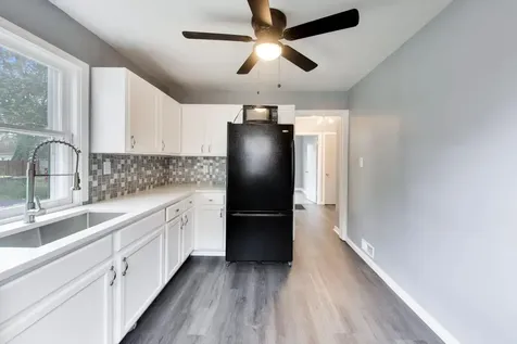 14315 South Wabash Avenue Riverdale IL 60827