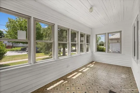 617 2ND Street Crete IL 60417
