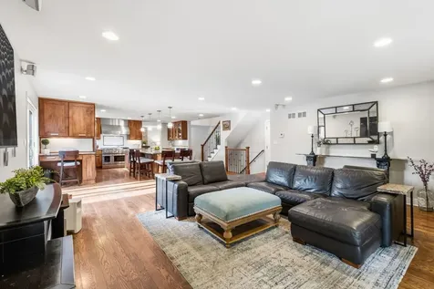 1722 Birch Road Northbrook IL 60062