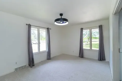 5866 Irene Road Belvidere IL 61008