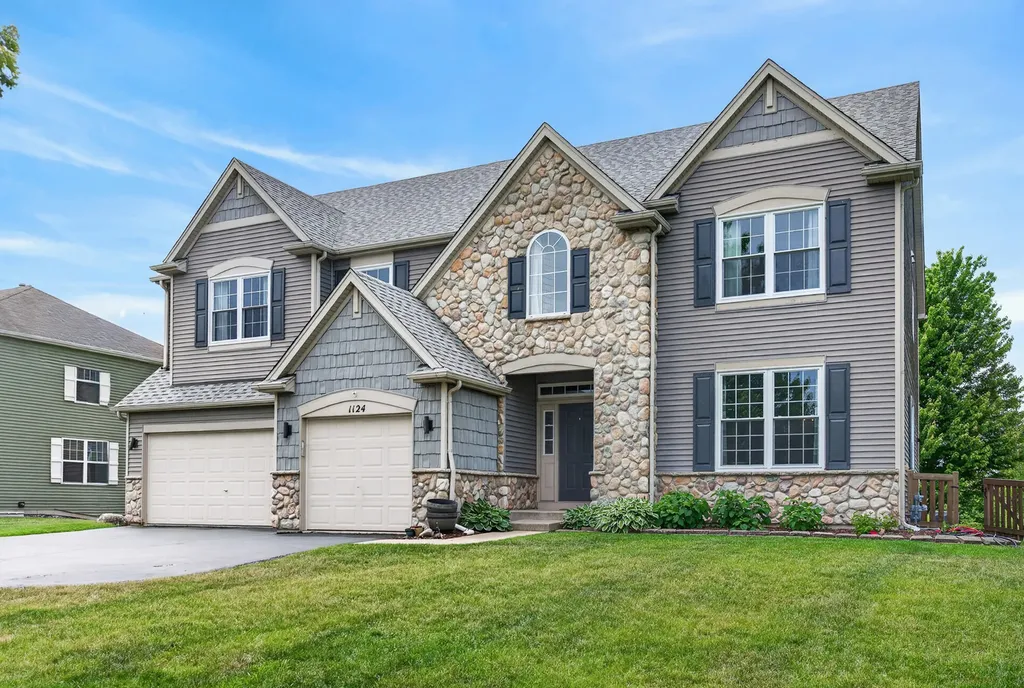 1124 Ashlyn Lane Antioch IL 60002