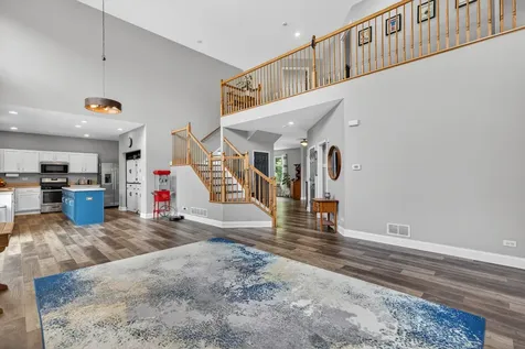 1124 Ashlyn Lane Antioch IL 60002