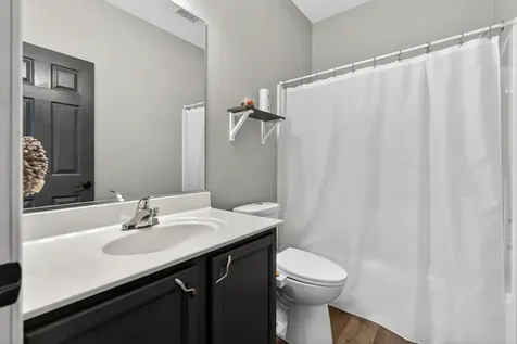 1124 Ashlyn Lane Antioch IL 60002