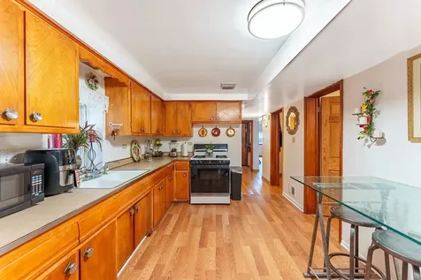 2834 Highland Avenue Berwyn IL 60402