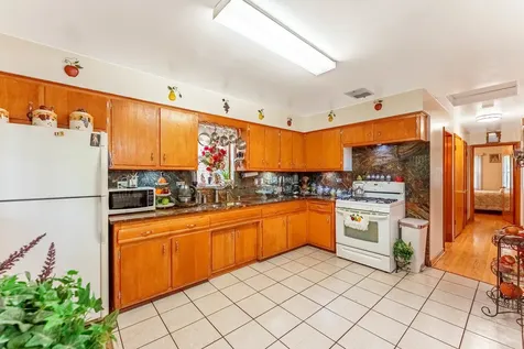 2834 Highland Avenue Berwyn IL 60402