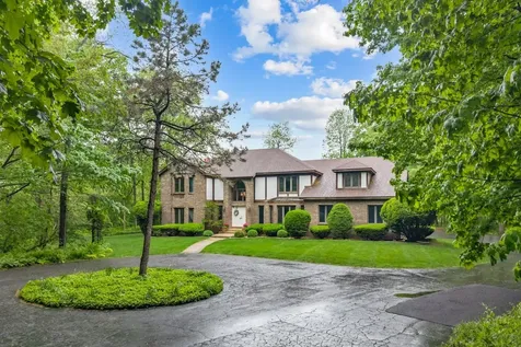 8N258 Brierwood Lane Elgin IL 60124