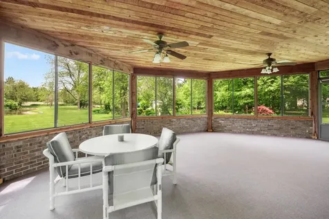 8N258 Brierwood Lane Elgin IL 60124