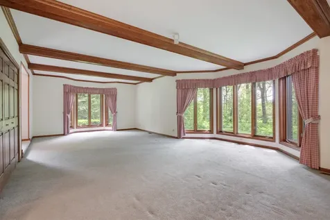 8N258 Brierwood Lane Elgin IL 60124