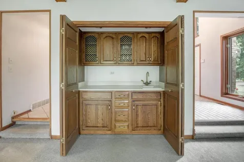 8N258 Brierwood Lane Elgin IL 60124