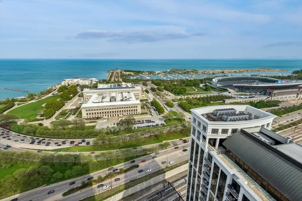 1235 South Prairie Avenue Chicago IL 60605